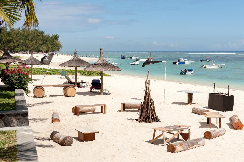 Villas Caroline Flic en Flac Bagian luar foto