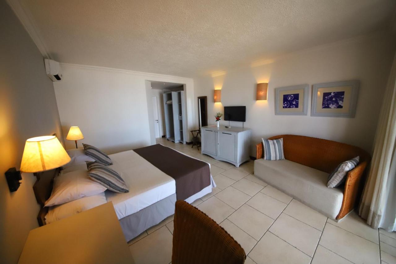 Villas Caroline Flic en Flac Bagian luar foto