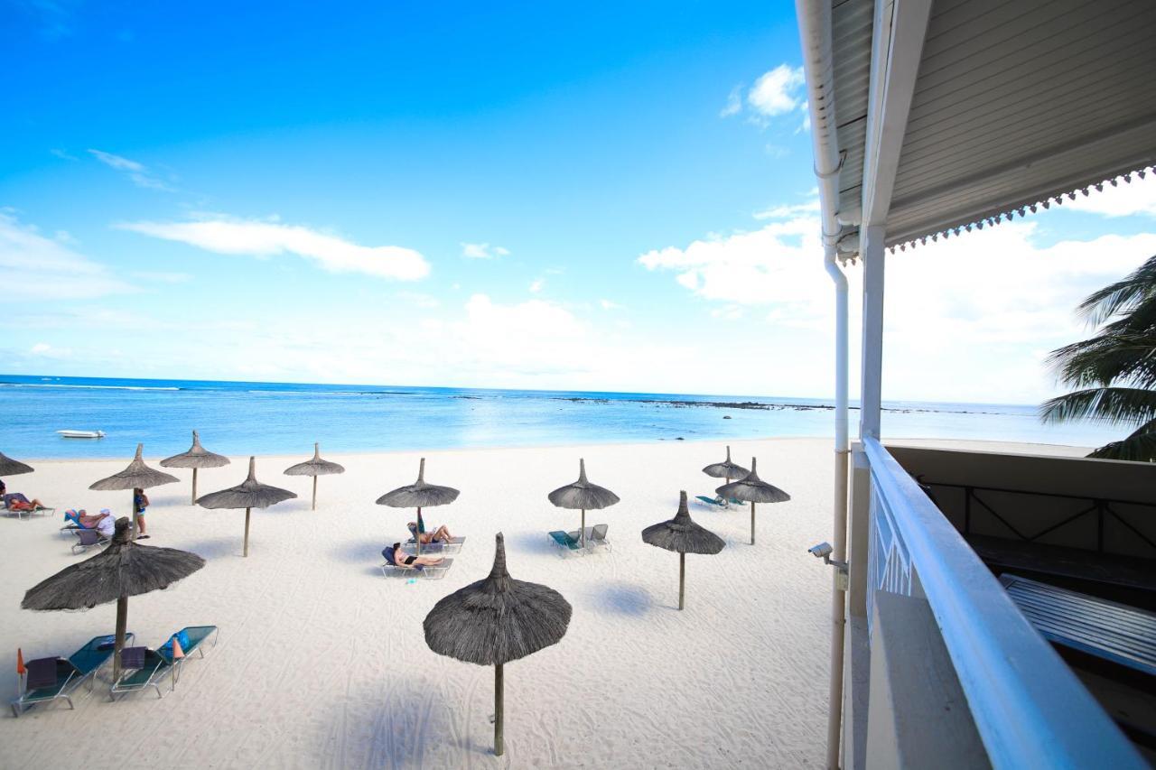 Villas Caroline Flic en Flac Bagian luar foto