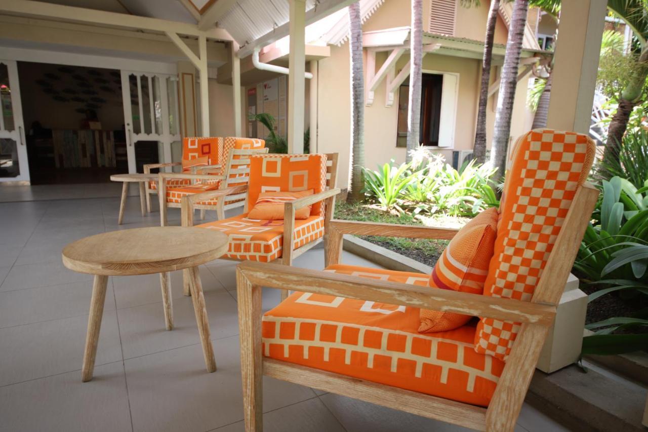 Villas Caroline Flic en Flac Bagian luar foto